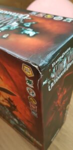 Mage Knight Ultimate Edition: Unboxing and First Impressions dameged box