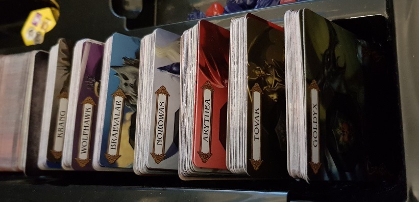 organizing mage knight ultimate edition character decks