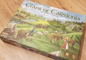 clans of caledonia review box